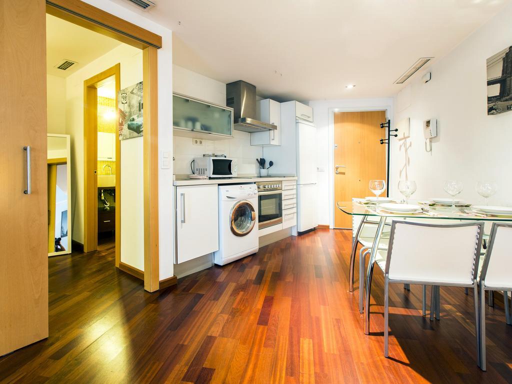 Total Valencia Apartment ภายนอก รูปภาพ